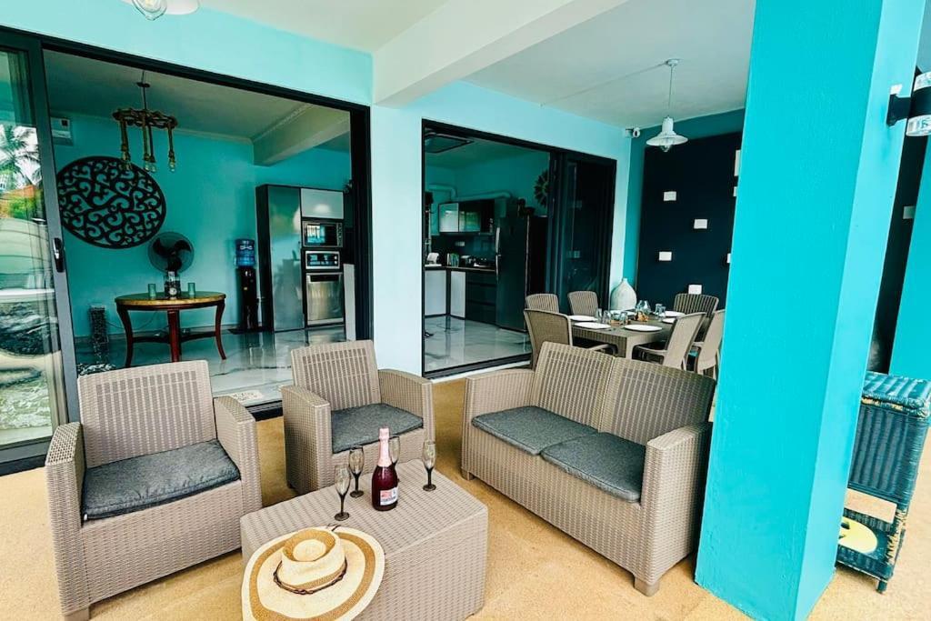 فيلة Turquoise Exotique *